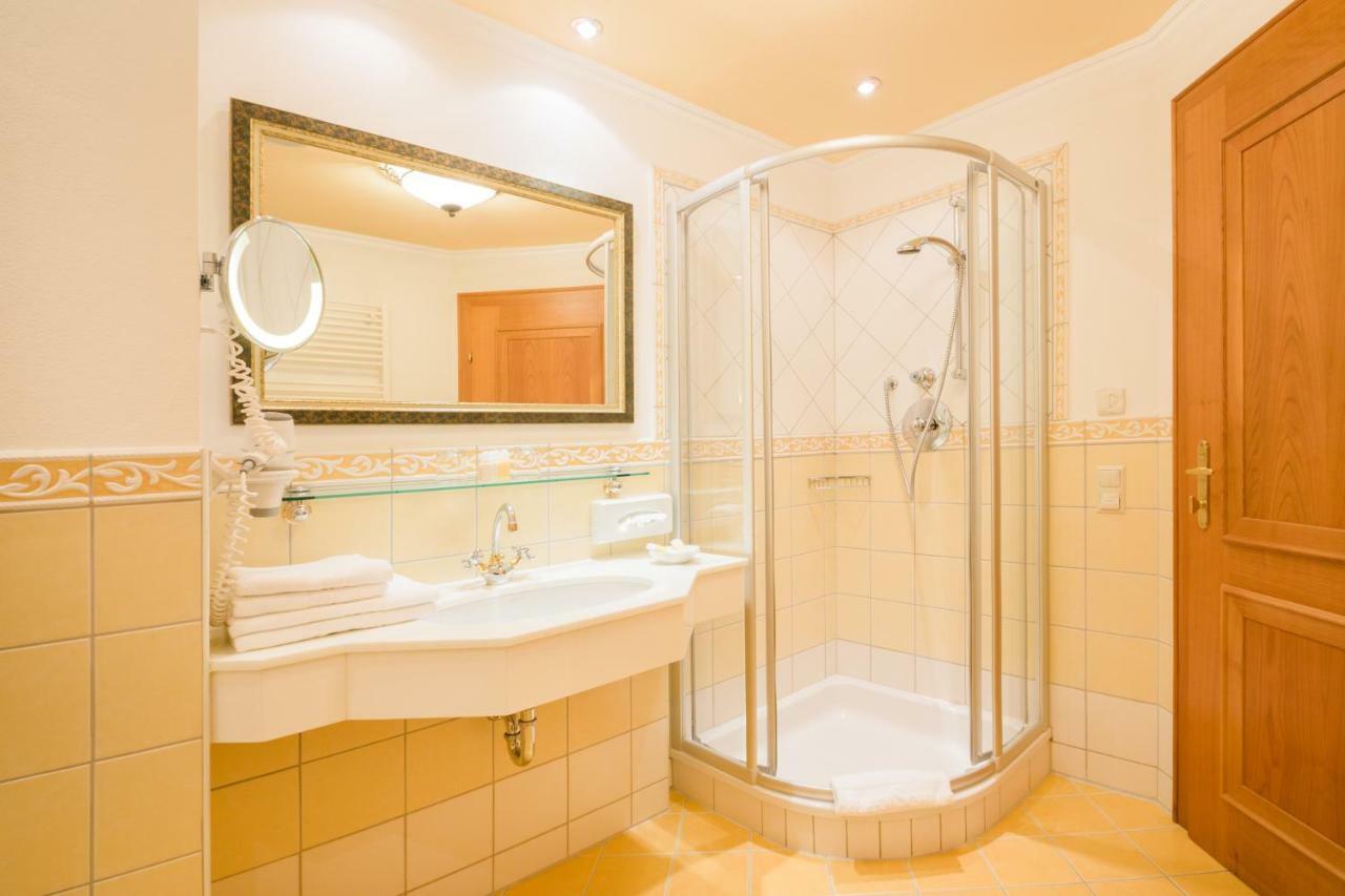 Hotel Alpenschloessl Sankt Johann im Pongau Extérieur photo